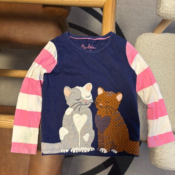 Front & Back Appliqué Top - Picture 1 of 5